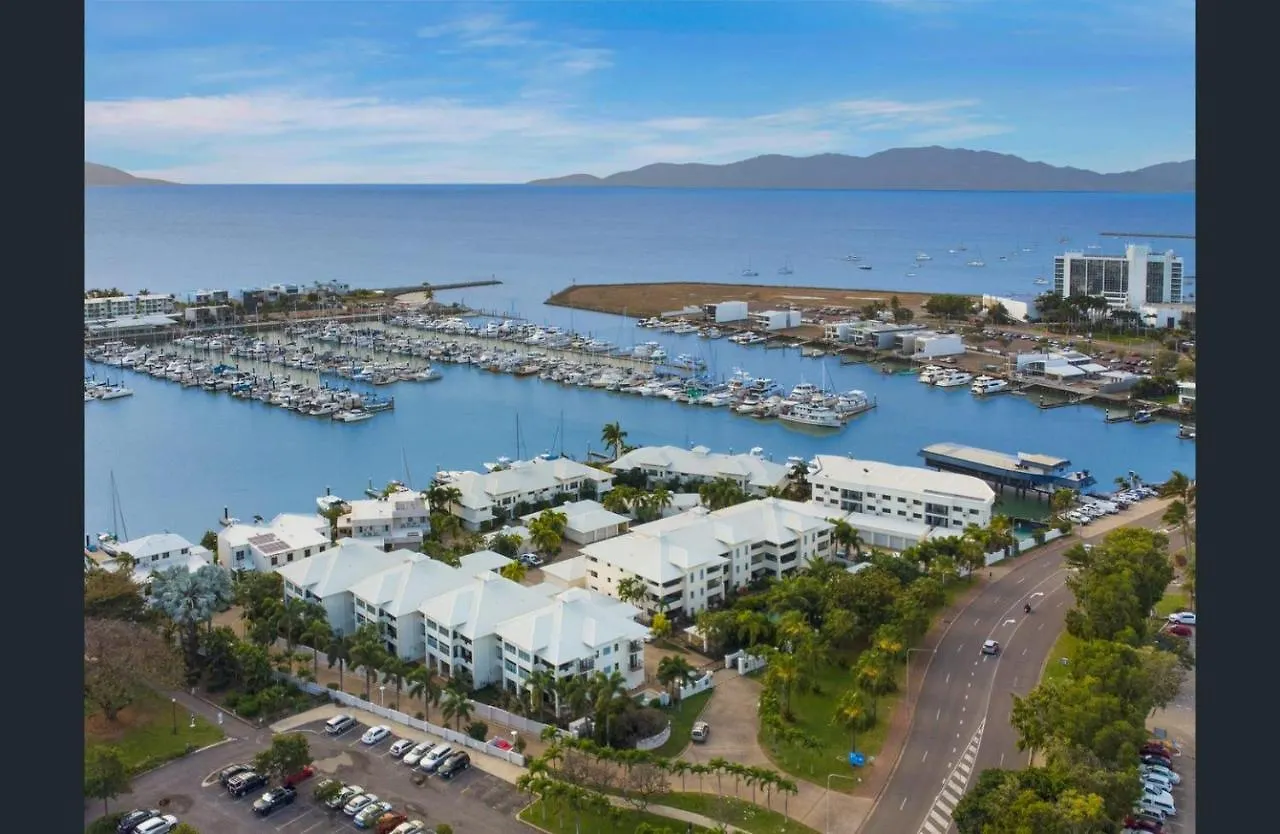 Magic Ocean Views On Melton Daire Townsville