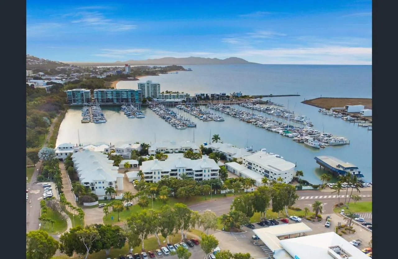 Magic Ocean Views On Melton Daire Townsville